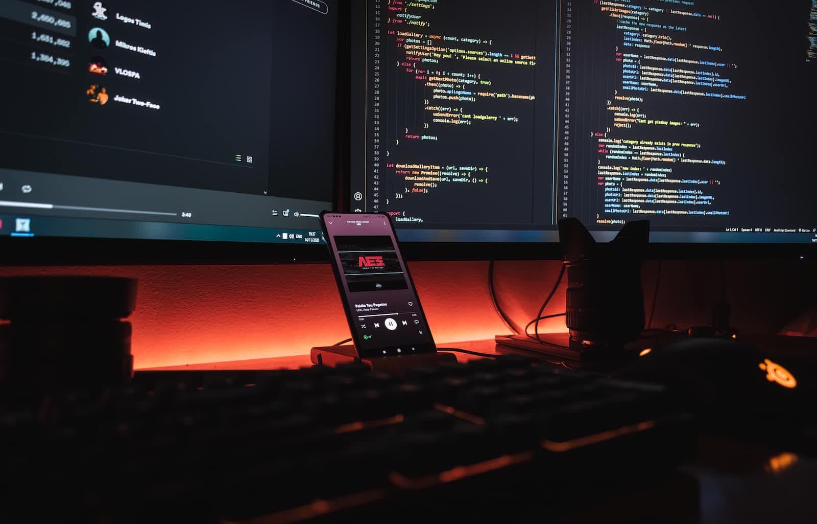 Introduction to mobile application development: Exploring approaches